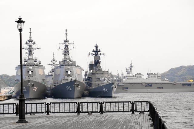 【横須賀市中央大通り】4年ぶりの開催「よこすかみこしパレード」